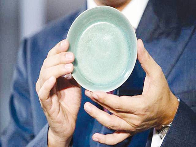 Chinese bowl sets $38m auction record