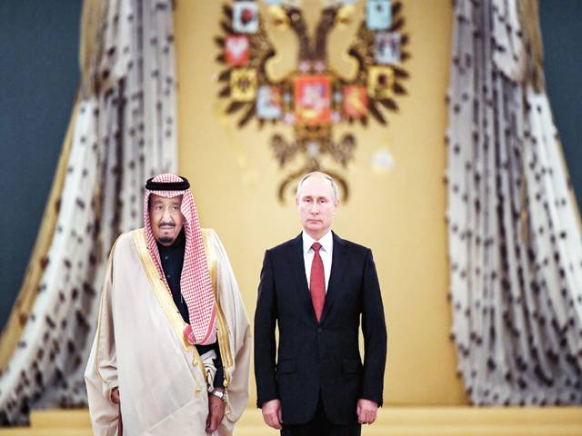 Saudi king, Putin clinch billion-dollar energy, arms deals