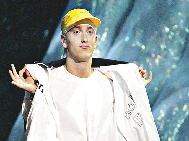 Eminem sears ‘racist’ Trump