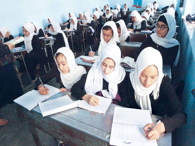 Two-thirds of Afghan girls missing out on school: HRW