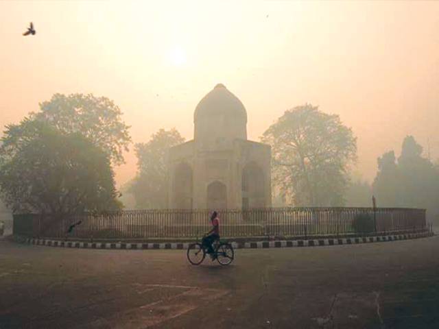 Delhi braces for pollution ‘airpocalypse’ as smog looms