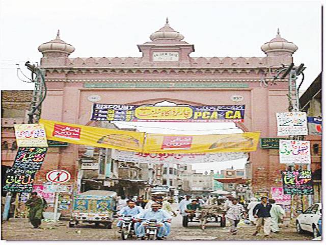 Faisalabad architectural heritage in a shambles