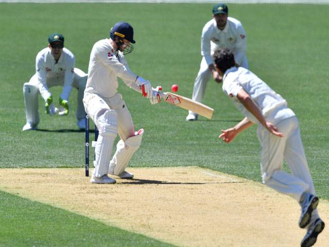Malan ties down Test spot as England struggle against CA XI