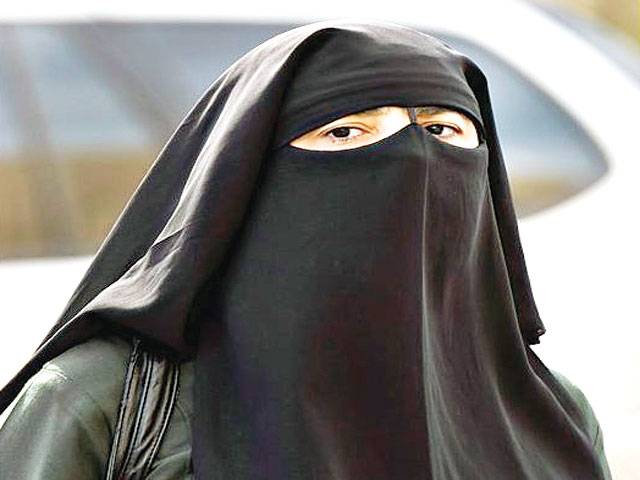 Muslim, civil rights groups challenge Quebec veil ban