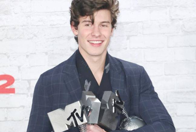 Shawn Mendes takes home four prizes at MTV awards 