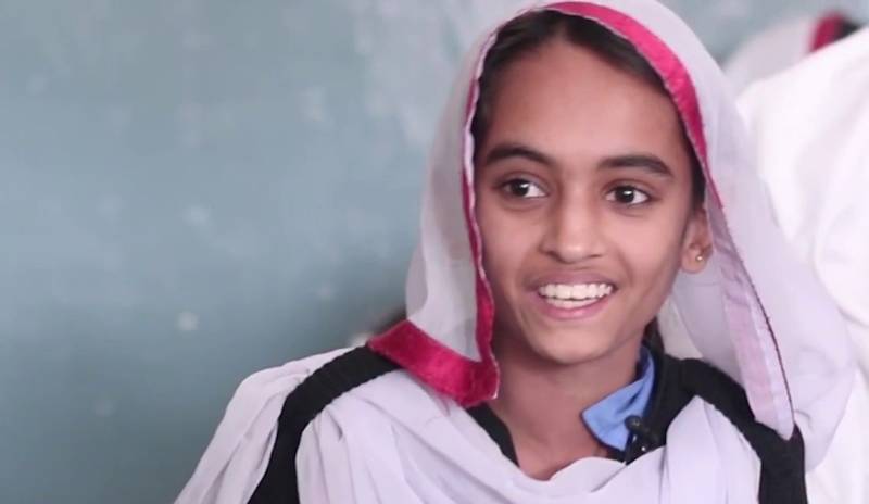 80,000 schoolgirls add to Zewar-e-Taleem Programme