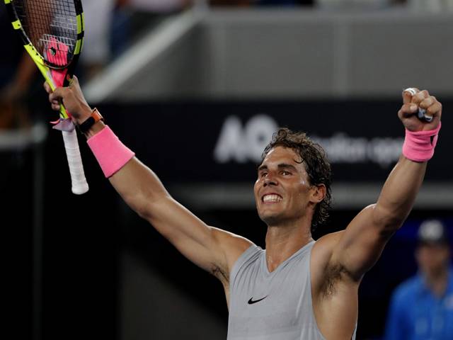 Nadal ominous as Wozniacki gets back on track