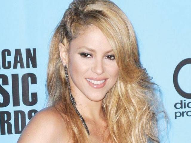 Shakira to play rare gig in London