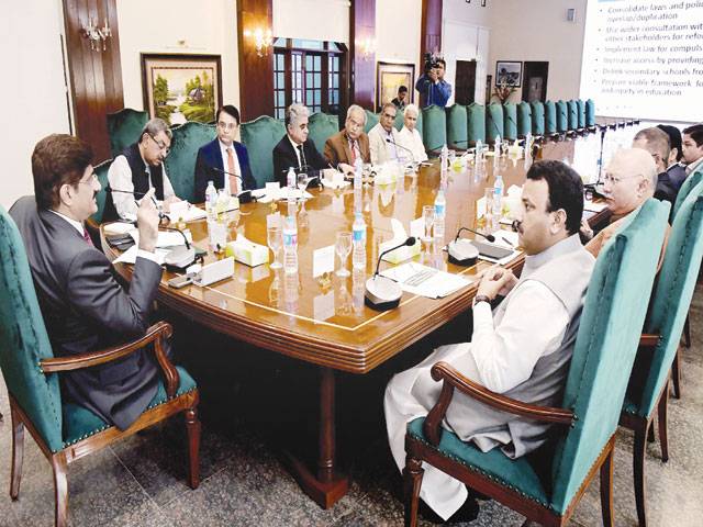 CM for establishing child protection units across Sindh 