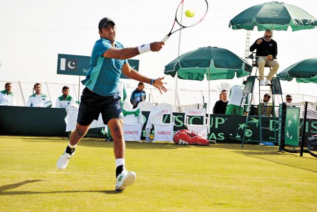 Aisam attributes victory to mother