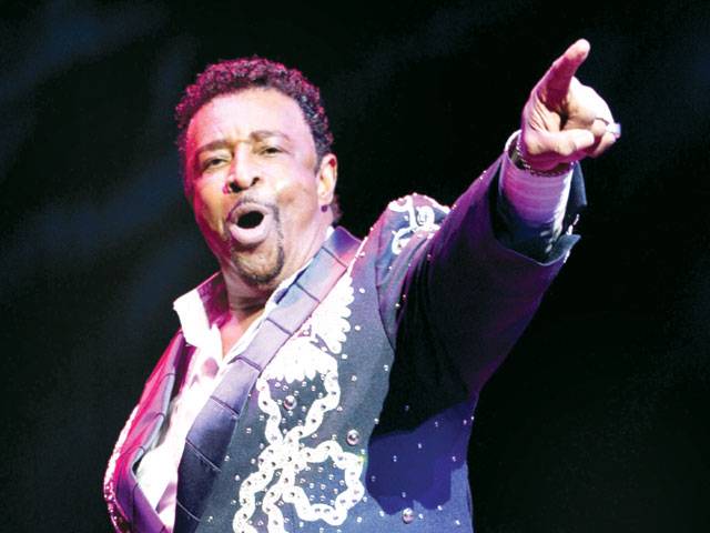Dennis Edwards, a lead voice of The Temptations, dead at 74