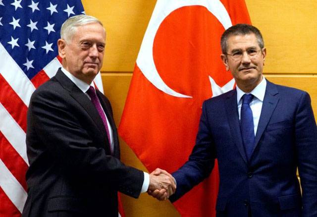 US urges Ankara to refocus its Syria fight against IS
