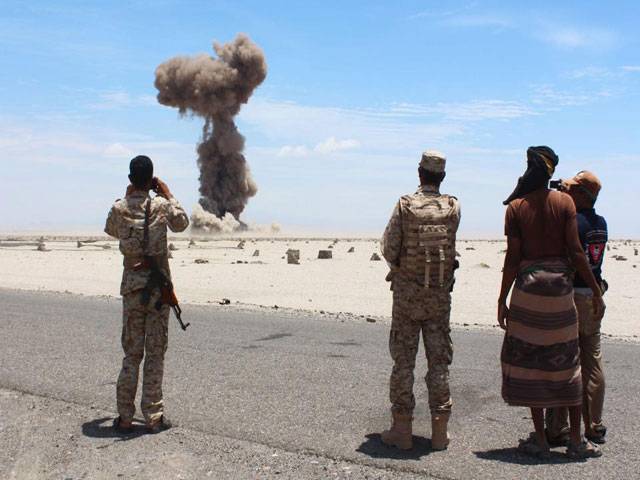 Drone kills 2 as Yemen troops launch assault