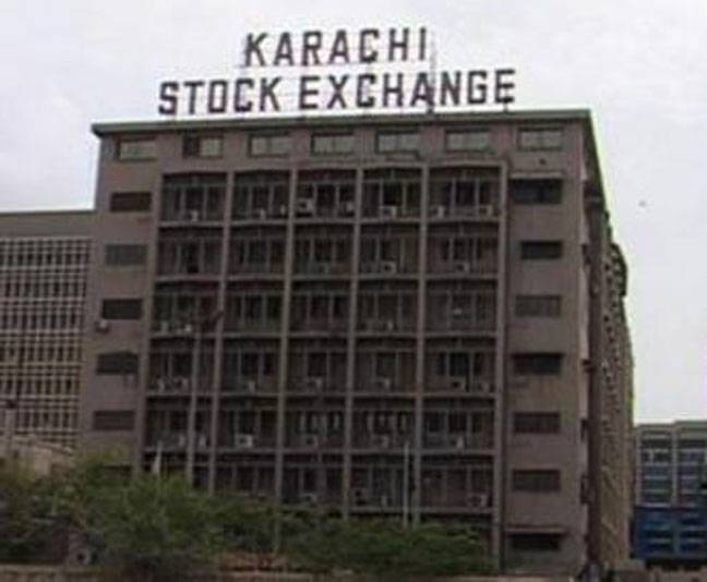 PSX extends losses on IMF remarks, political uncertainty 