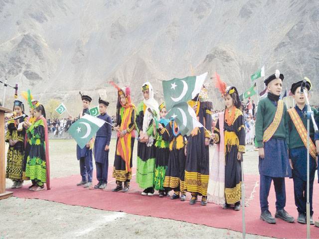 Pakistan Day marked with fervency, enthusiasm
