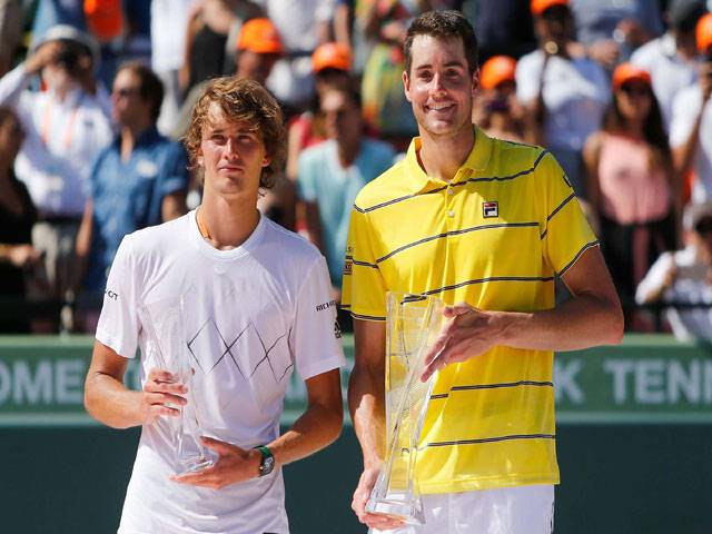 Isner upsets Zverev to win Miami Open