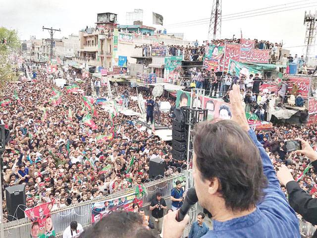 Sharifs playing ‘good cop, bad cop’ with army: Imran