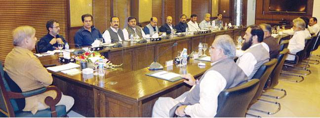 CM shows gratitude to supportive lawmakers