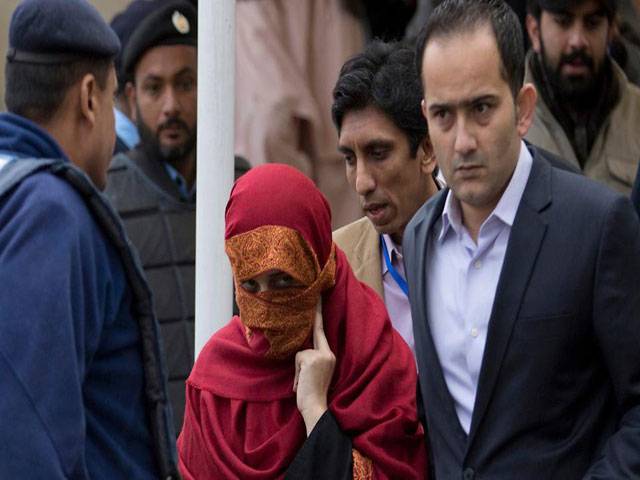Ex-judge, wife get jail for torturing child maid 