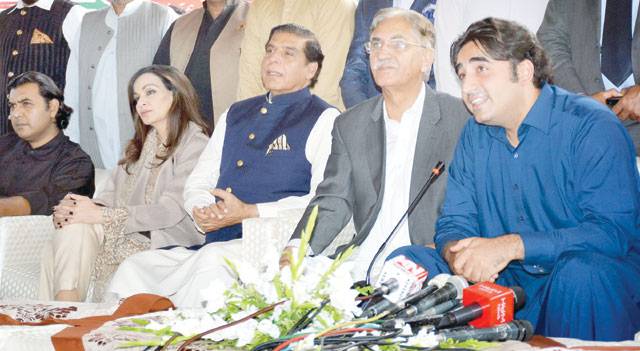 Govt trying to impose budget: Bilawal