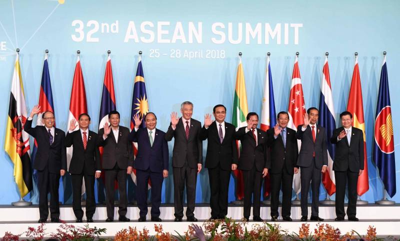 SE Asia faces threats from IS, cyberattacks, summit hears