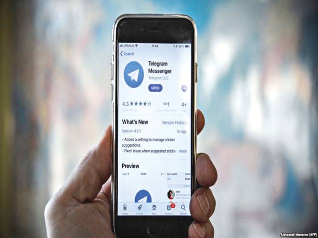 Iran bans use of popular Telegram messaging app