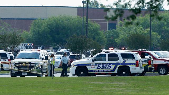  US-shooter reported at Santa-FE-High School in Texas