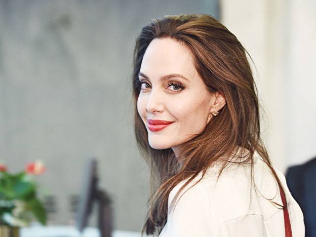 Angelina to star in Come Away
