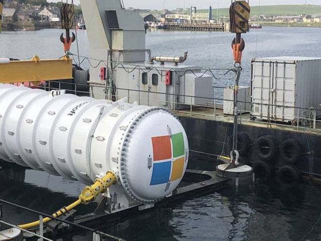 Microsoft sinks data centre off Scottish island