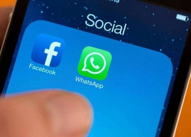 Facebook news use declining, WhatsApp growing