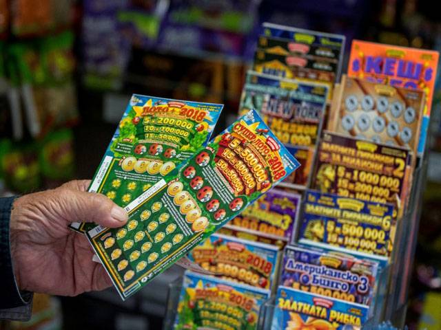 Scratchcard lottery craze grips Bulgaria 
