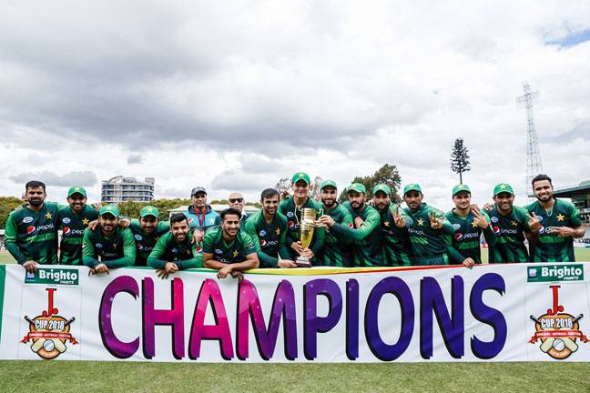 Zaman leads Pakistan to T20 tri-series title 