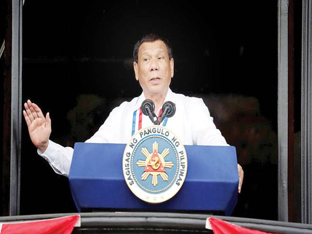 Duterte could extend rule under draft constitution