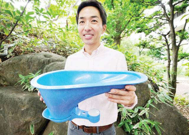 Japan hopes basic toilet can save lives