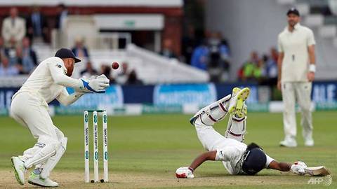 England swing kings seal second Test rout of India