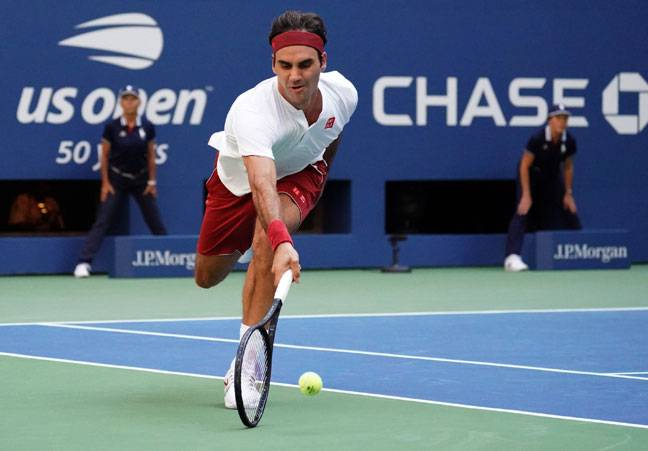 Federer out-maneuvers Kyrgios as Kerber, Zverev fall 