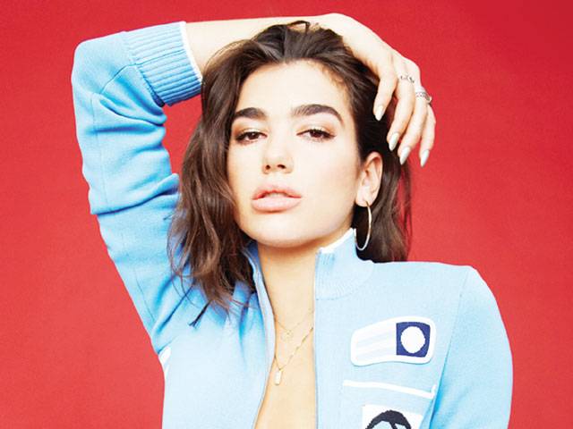 Fans removed from Dua concert in China