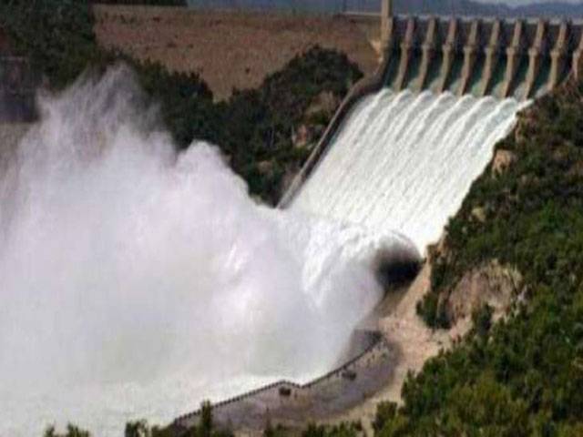 Construction of dams should be on war-footing basis