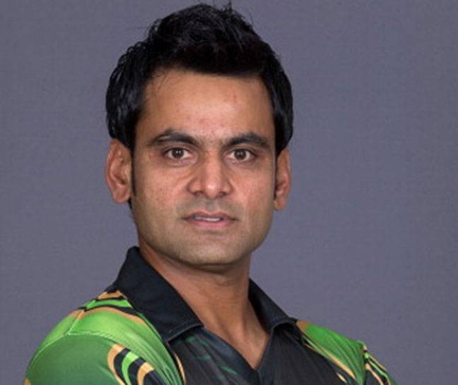 Hafeez double ton puts SNGPL in driving seat in Quaid Trophy