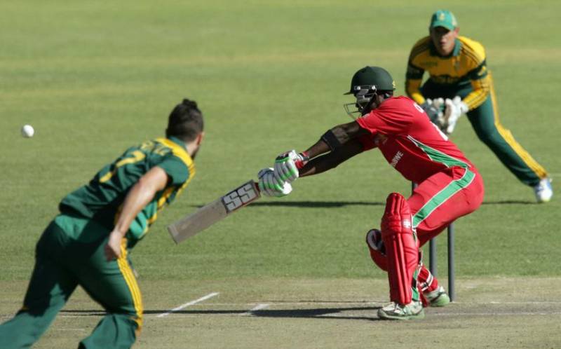 South Africa seek to stamp authority over Zimbabwe 