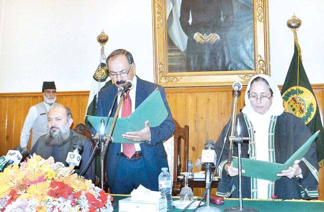 Yasinzai sworn in as Balochistan govenor