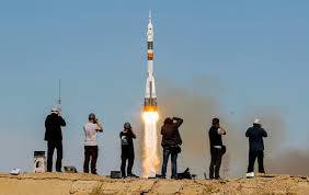 Rocket carrying space station crew fails in mid air, crew safe