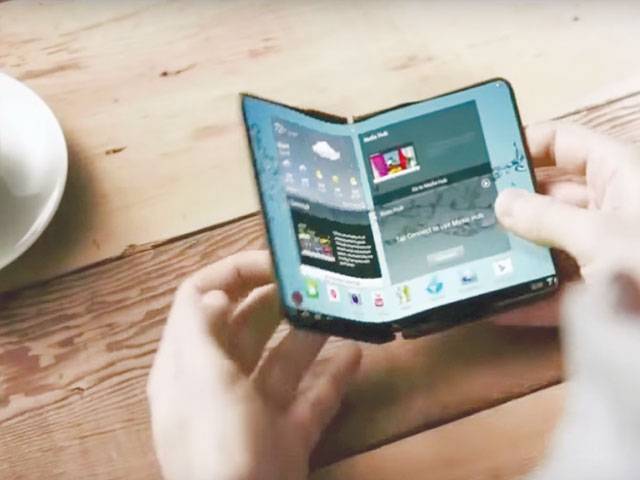 Samsung's folding phone to go on sale in 2019