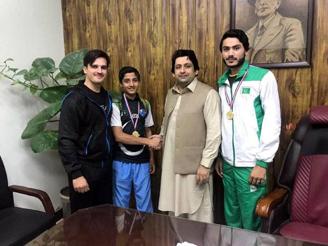 Asian Jr Squash title winners Abbas, Hamza rewarded