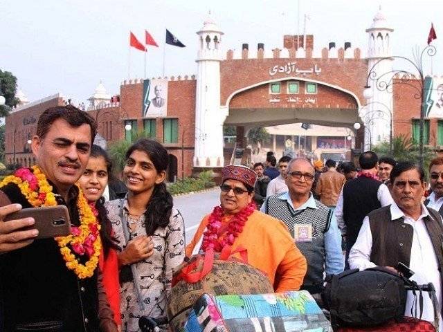 Pakistan issues visas to Indian pilgrims for visit to Hindu temple