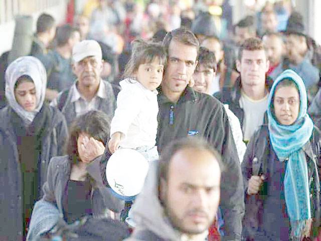 Over 600 Syrians return home