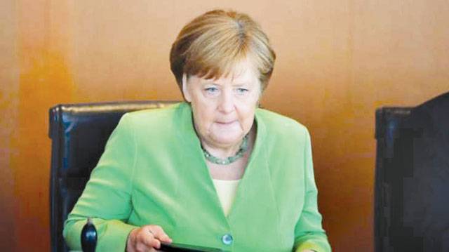 Germans divided over next chancellor
