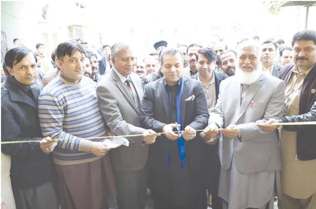 Minister inaugurates online collection service of PESSI