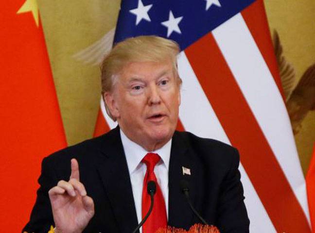 Trump says China woes help US in trade talks