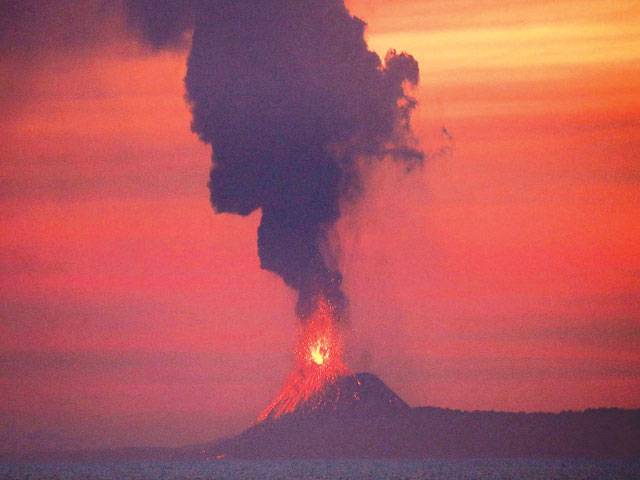 New cracks detected on Anak Krakatau volcano, potential to trigger landslide 